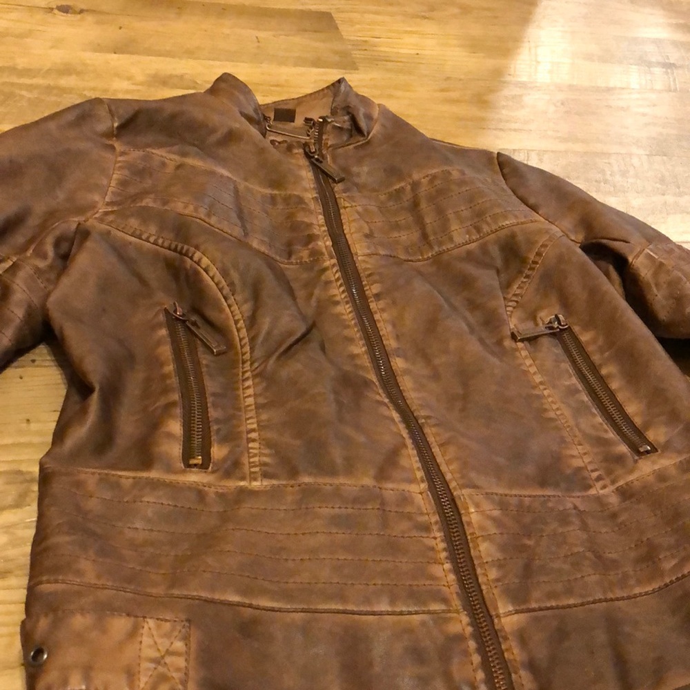 Jacket - Picture 3 of 5
